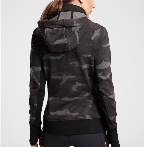 NWOT ATHLETA TRIUMPH PRINTED HOODIE. - Picture 2 of 7
